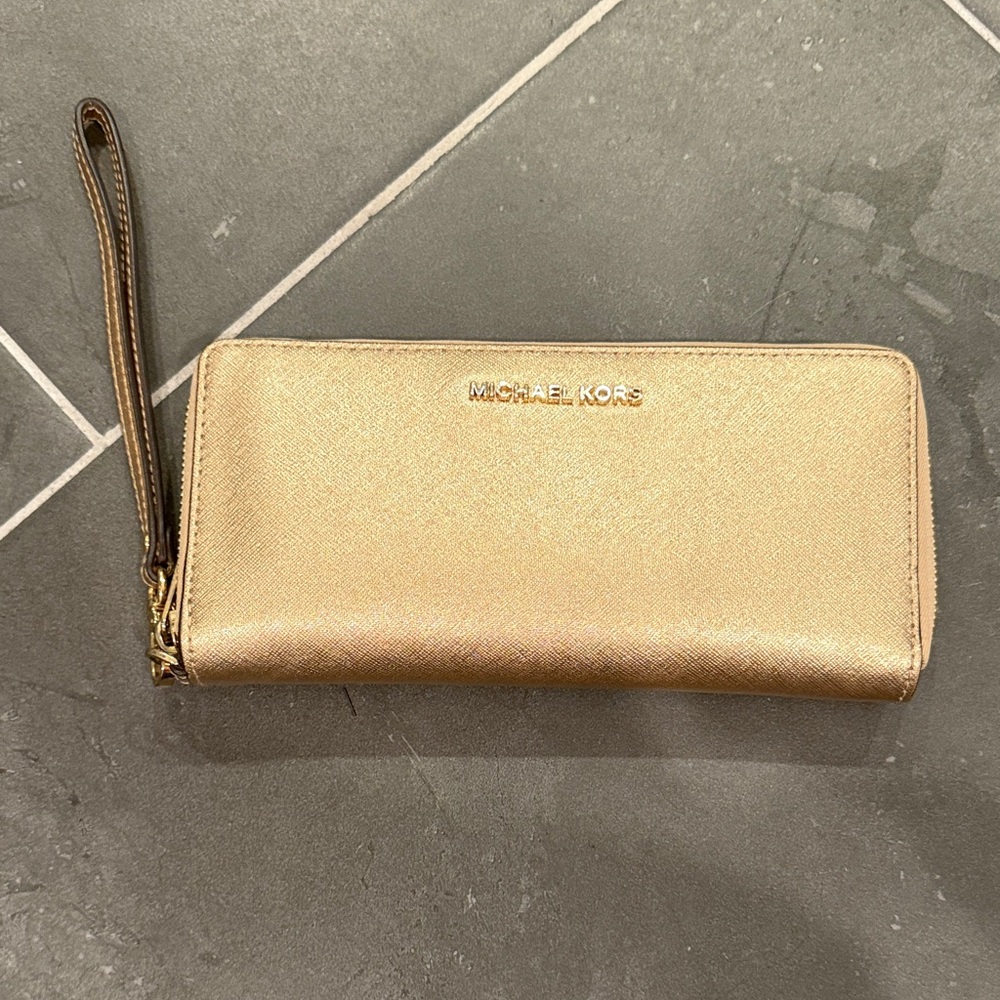 Michael Kors Metallic Gold Wristlet
